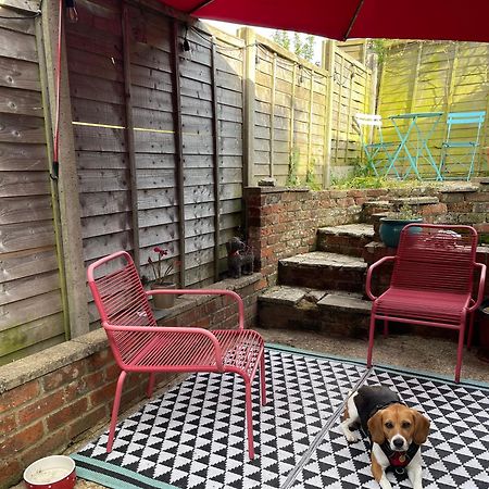 Cosy 2 Bedroom Victorian Cottage, Newport, Isle Of Wight Newport  Exterior foto