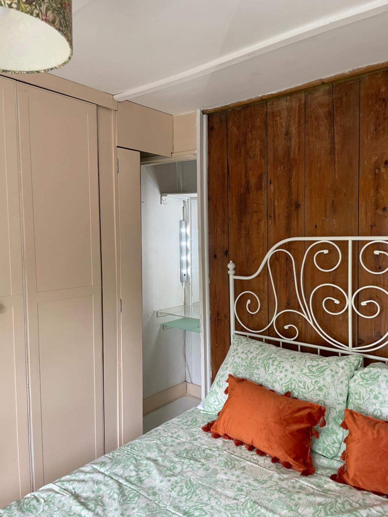 Cosy 2 Bedroom Victorian Cottage, Newport, Isle Of Wight Newport  Exterior foto